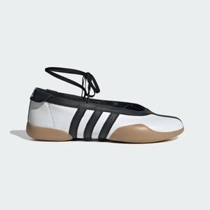 Adidas Taekwondo Mei Ballet Flats; size 6 (same day shipping)